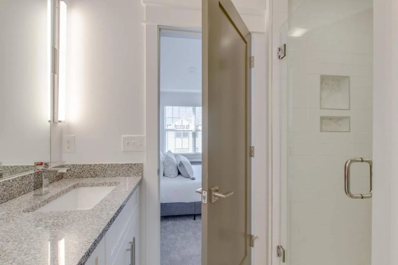 Holiday home Two Side By Side Townhomes West Nashville Luxury